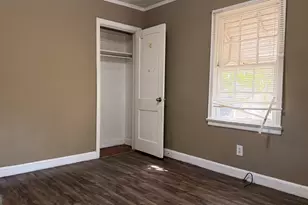 528 Lake Dr, Hapeville, GA 30354 - Photo 22