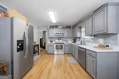 129 Royal Lane, Gray, GA 31032 - Photo 8