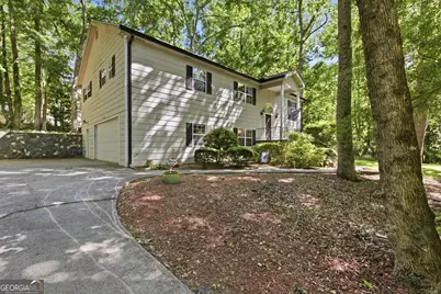 325 Springwood Drive, Clarkesville, GA 30523 - Photo 2
