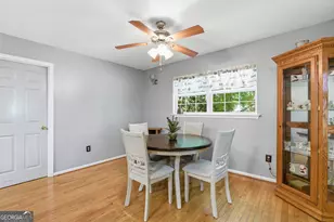 325 Springwood Dr, Clarkesville, GA 30523 - Photo 14