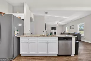 606 Sutton Rd, Forsyth, GA 31029 - Photo 8