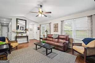 325 Presidential Dr, Dallas, GA 30157 - Photo 4