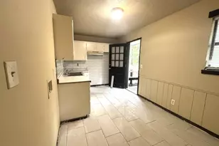1001 Alpine Ct, Athens, GA 30606 - Photo 4