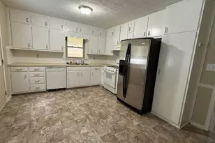 2691 Falcon Ridge Dr, Grayson, GA 30017 - Photo 2