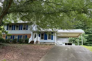2691 Falcon Ridge Dr, Grayson, GA 30017 - Photo 1