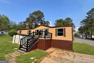 17 Club Cir, Ellenwood, GA 30294 - Photo 2
