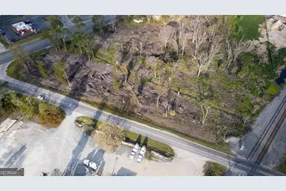 613 East Parker, Baxley, GA 31513 - Photo 4