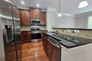 19 High Top Rd, Atlanta, GA 30328 - Photo 2