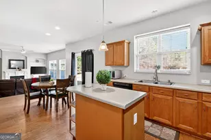 5625 Jamerson Dr, Atlanta, GA 30349 - Photo 6