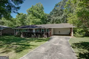 235 Walker Ave, Fayetteville, GA 30215 - Photo 2