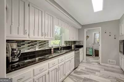 235 Walker Avenue, Fayetteville, GA 30215 - Photo 14