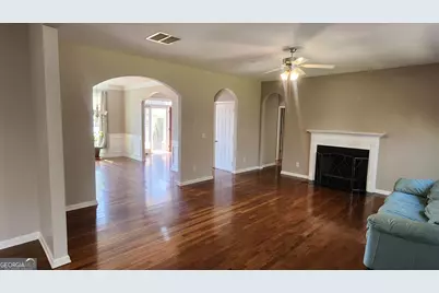 419 Long Shore Way, Newnan, GA 30265 - Photo 4