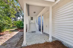 222 Five Pounds Rd, Saint Simons, GA 31522 - Photo 6