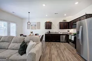 208 Grand Central Wy, Cartersville, GA 30120 - Photo 18