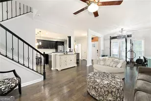 502 Huntgate Rd, Woodstock, GA 30189 - Photo 8