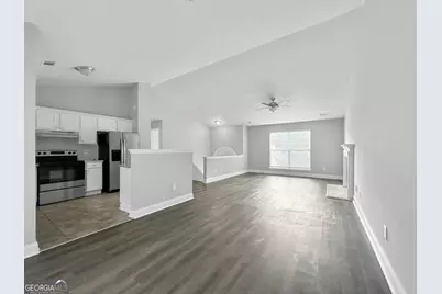 5087 Limerick Lane, Flowery Branch, GA 30542 - Photo 4