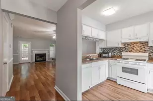 3724 Jamestown Ct, Atlanta, GA 30340 - Photo 4