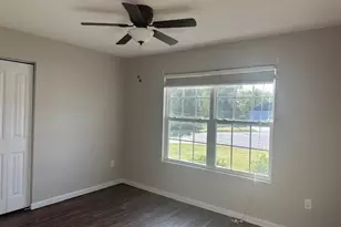 207 N Bridgeport Dr, Statesboro, GA 30461 - Photo 10