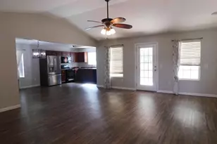 207 N Bridgeport Dr, Statesboro, GA 30461 - Photo 14