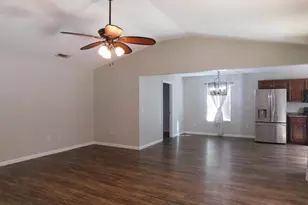 207 N Bridgeport Dr, Statesboro, GA 30461 - Photo 12