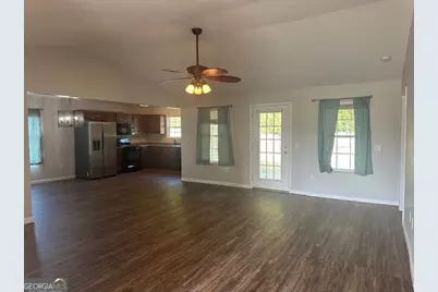 207 N Bridgeport Drive, Statesboro, GA 30461 - Photo 4