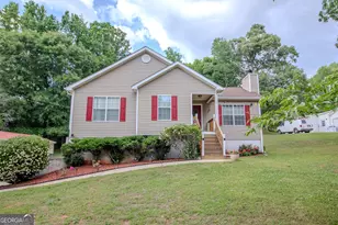 198 Brenda Ellen Dr, Newnan, GA 30265 - Photo 2