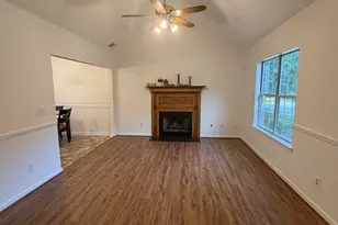 198 Brenda Ellen Dr, Newnan, GA 30265 - Photo 4