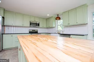 105 Sharp Dr, Carrollton, GA 30117 - Photo 16