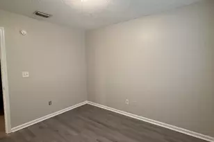 707 Lawnwood Ave, Kingsland, GA 31548 - Photo 14