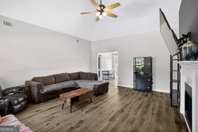 104 W Tisbury Lane, Pooler, GA 31322 - Photo 4