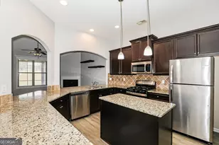 3216 Alhambra Cir, Hampton, GA 30228 - Photo 8