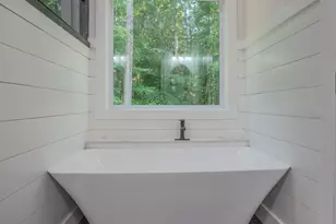 30 W Greenwood Dr, Carrollton, GA 30117 - Photo 26