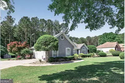 135 Sheldon Way, Fayetteville, GA 30215 - Photo 2