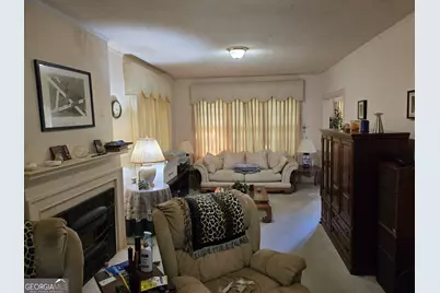909 Thomaston Street, Barnesville, GA 30204 - Photo 14
