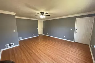 3153 Dove Ct, Snellville, GA 30078 - Photo 4