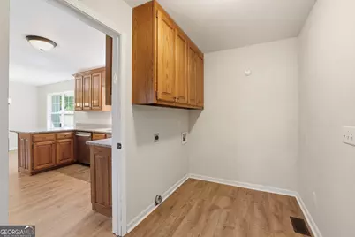 981 Hoyt Street, Cornelia, GA 30531 - Photo 14