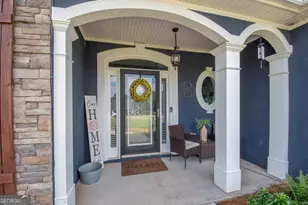 128 Windsor Ct, Williamson, GA 30292 - Photo 2