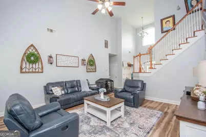 128 Windsor Court, Williamson, GA 30292 - Photo 4
