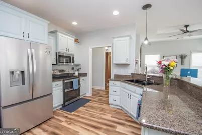 128 Windsor Court, Williamson, GA 30292 - Photo 8