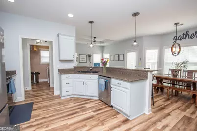 128 Windsor Court, Williamson, GA 30292 - Photo 8