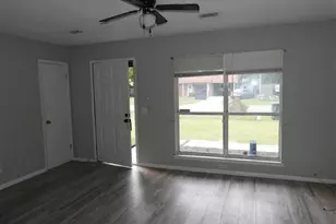 791 Wildwood Dr, Hinesville, GA 31313 - Photo 2