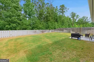 751 Fairview Cir, Hinesville, GA 31313 - Photo 2