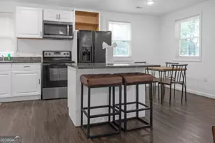2533 Godfrey Dr NW, Atlanta, GA 30318 - Photo 6
