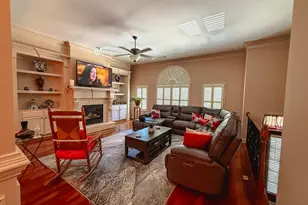 1201 Grassy Oat Ln, Lawrenceville, GA 30045 - Photo 4