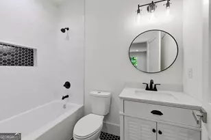 17 Lakeview Dr NE, Atlanta, GA 30317 - Photo 28