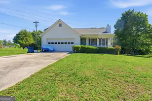 800 Lodgeview Dr, Bethlehem, GA 30620 - Photo 2