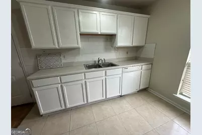 465 Eagles Crossing Circle, Riverdale, GA 30274 - Photo 6