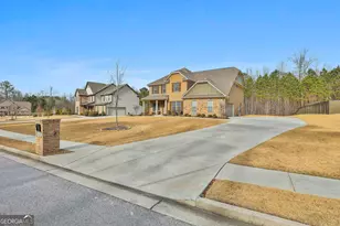 435 Park Haven Ln, Tyrone, GA 30290 - Photo 2