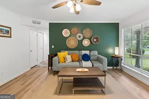 2530 Rolling View Dr SE, Smyrna, GA 30080 - Photo 6