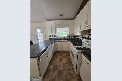 8257 Mountain Pass, Riverdale, GA 30274 - Photo 8